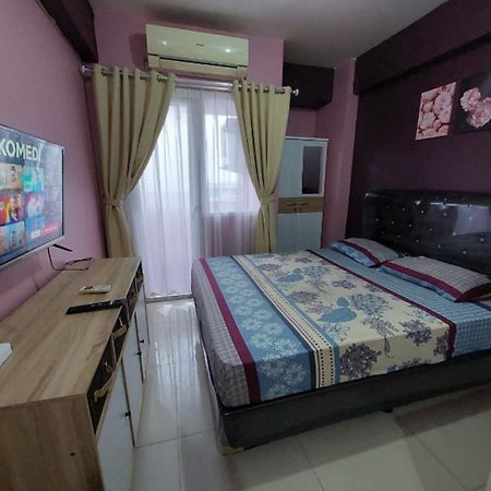 ג'קרטה Green Pramuka Apartement By Vici מראה חיצוני תמונה